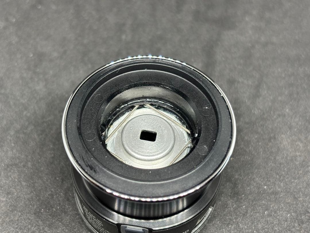 美品！24ツインパワー C2000S純正スプール！