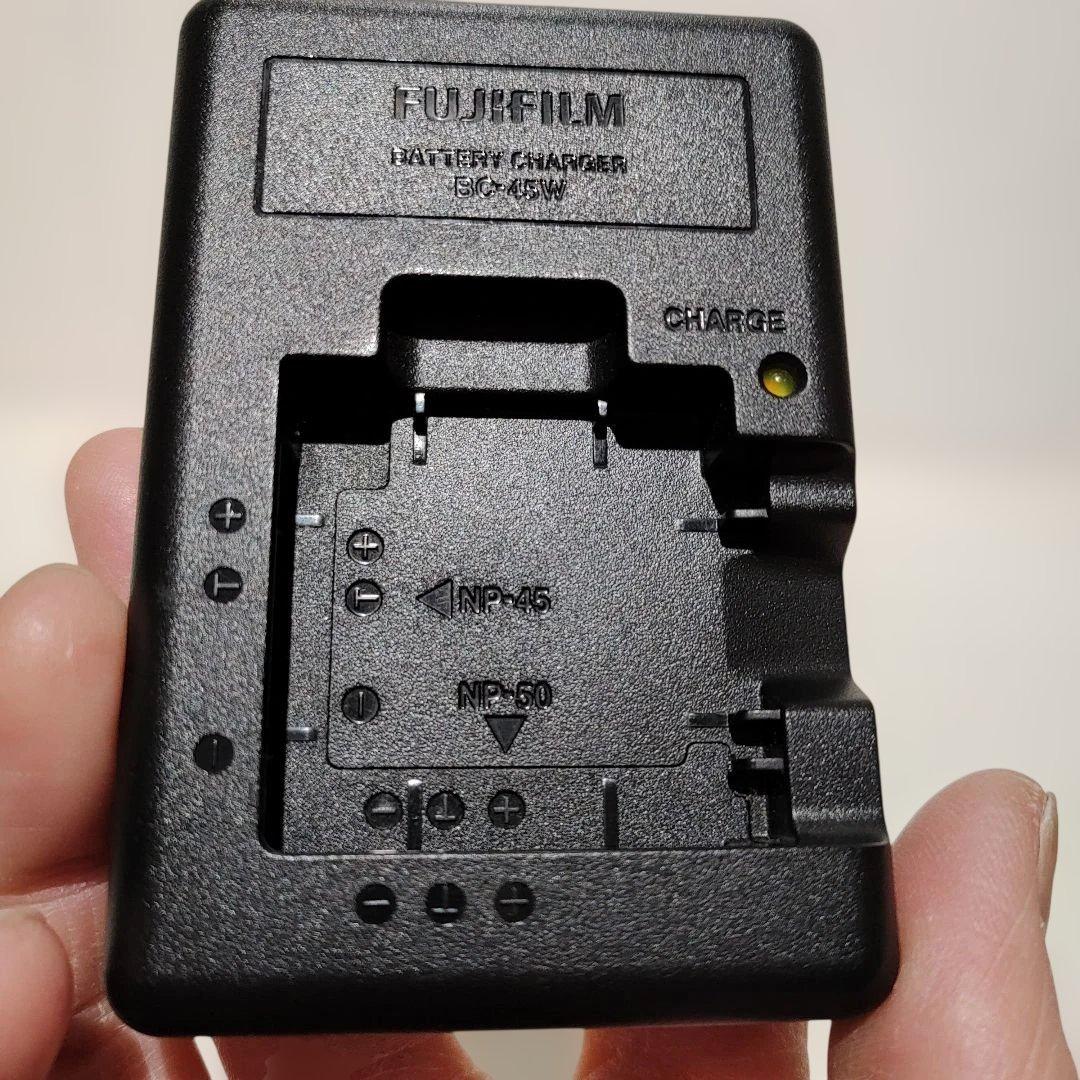 フジフイルムFUJIFILM FinePixZ33 WP グリーン 防水デジカメ