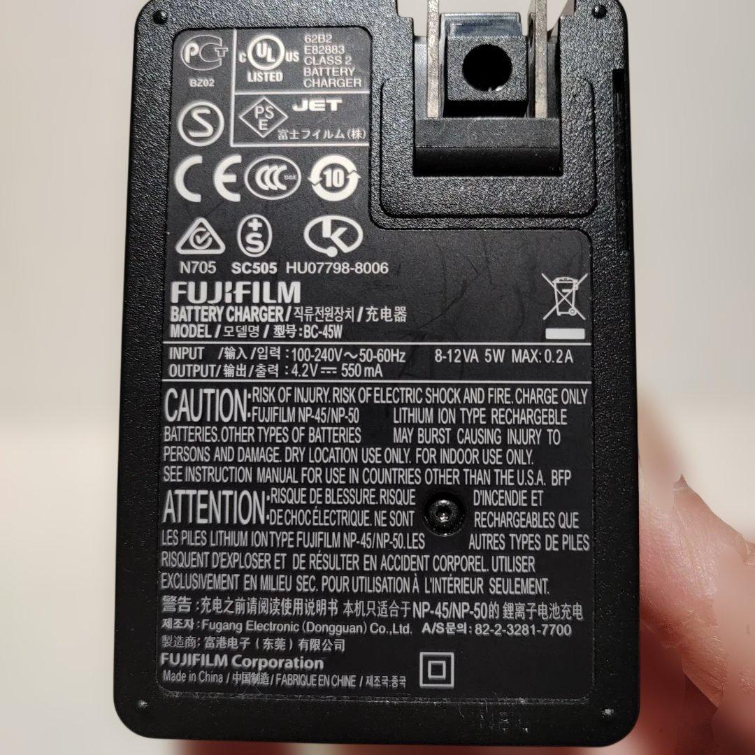 フジフイルムFUJIFILM FinePixZ33 WP グリーン 防水デジカメ