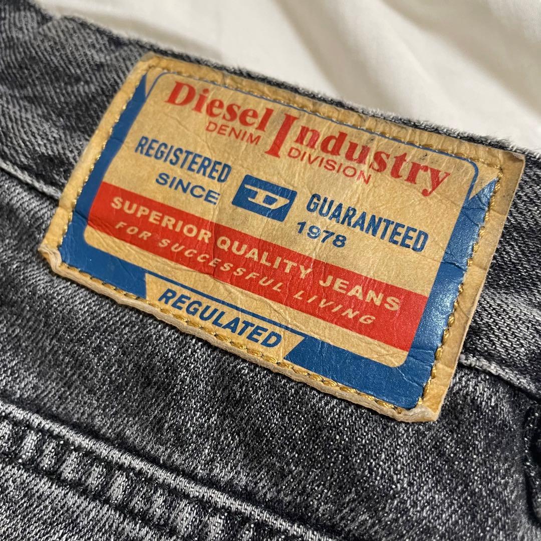 ☆*☆様 DIESEL Relaxed Jeans 1996 D-Sireブラッ