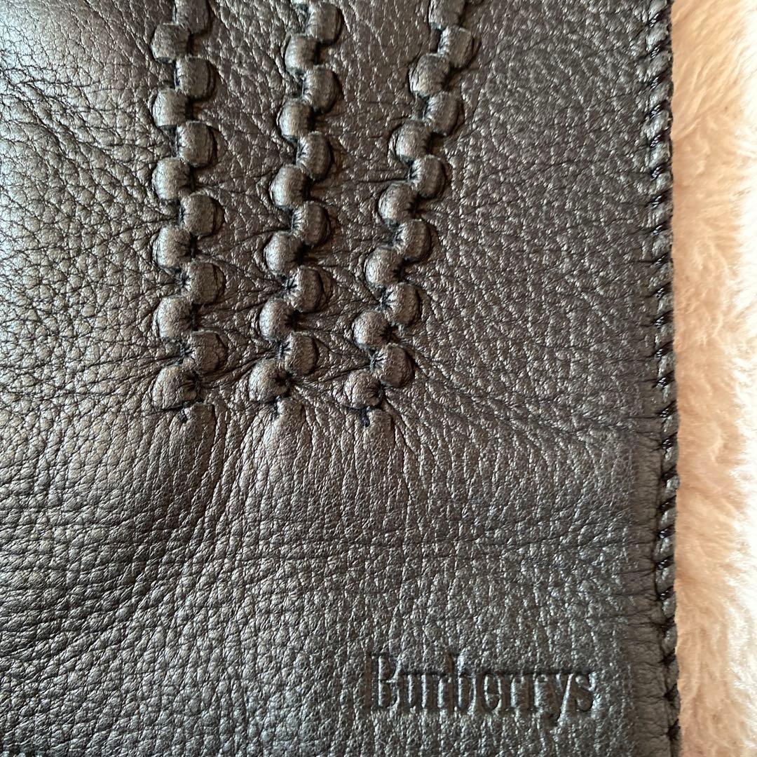 [美品] Burberry ブラックレザー手袋　紳士 レア