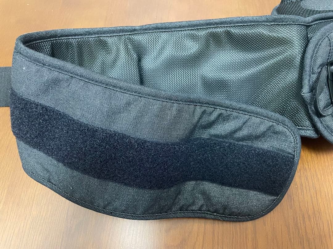 ポルバン　ヒップシート　抱っこ紐　セカンド　旅行　腰痛　肩こり　軽量　収納