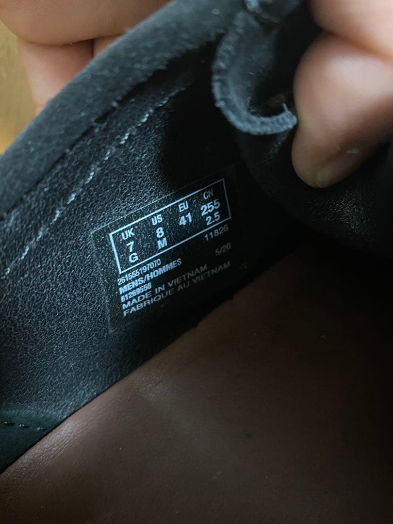clarks wallabee 黒　25.5