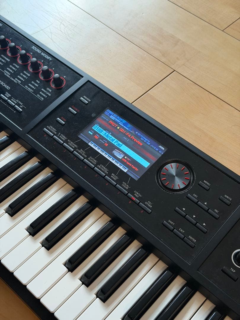 鍵盤楽器 ROLAND FA 06