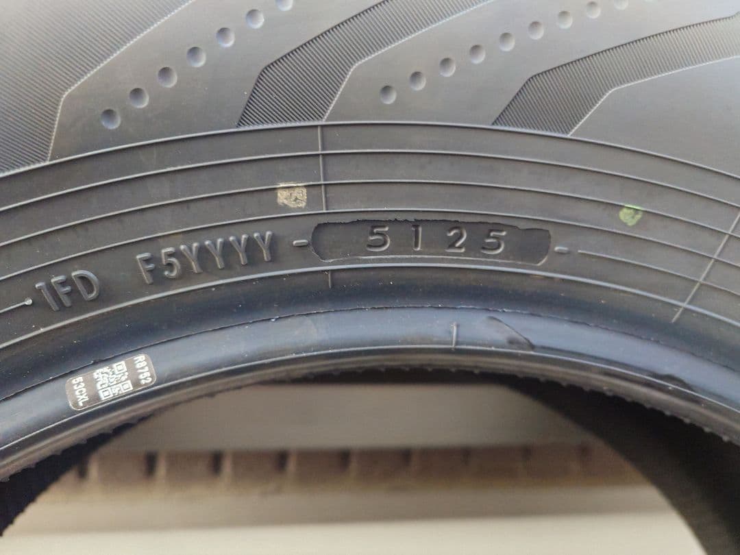 新車外しサマータイヤノーマルタイヤ 4本セット ヨコハマ 225/65R17