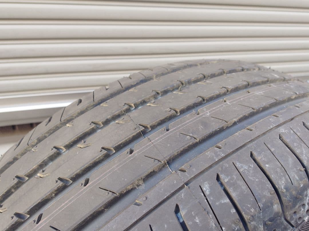 新車外しサマータイヤノーマルタイヤ 4本セット ヨコハマ 225/65R17