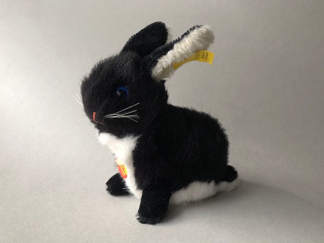 Steiff　ウサギのSnuffy　白黒
