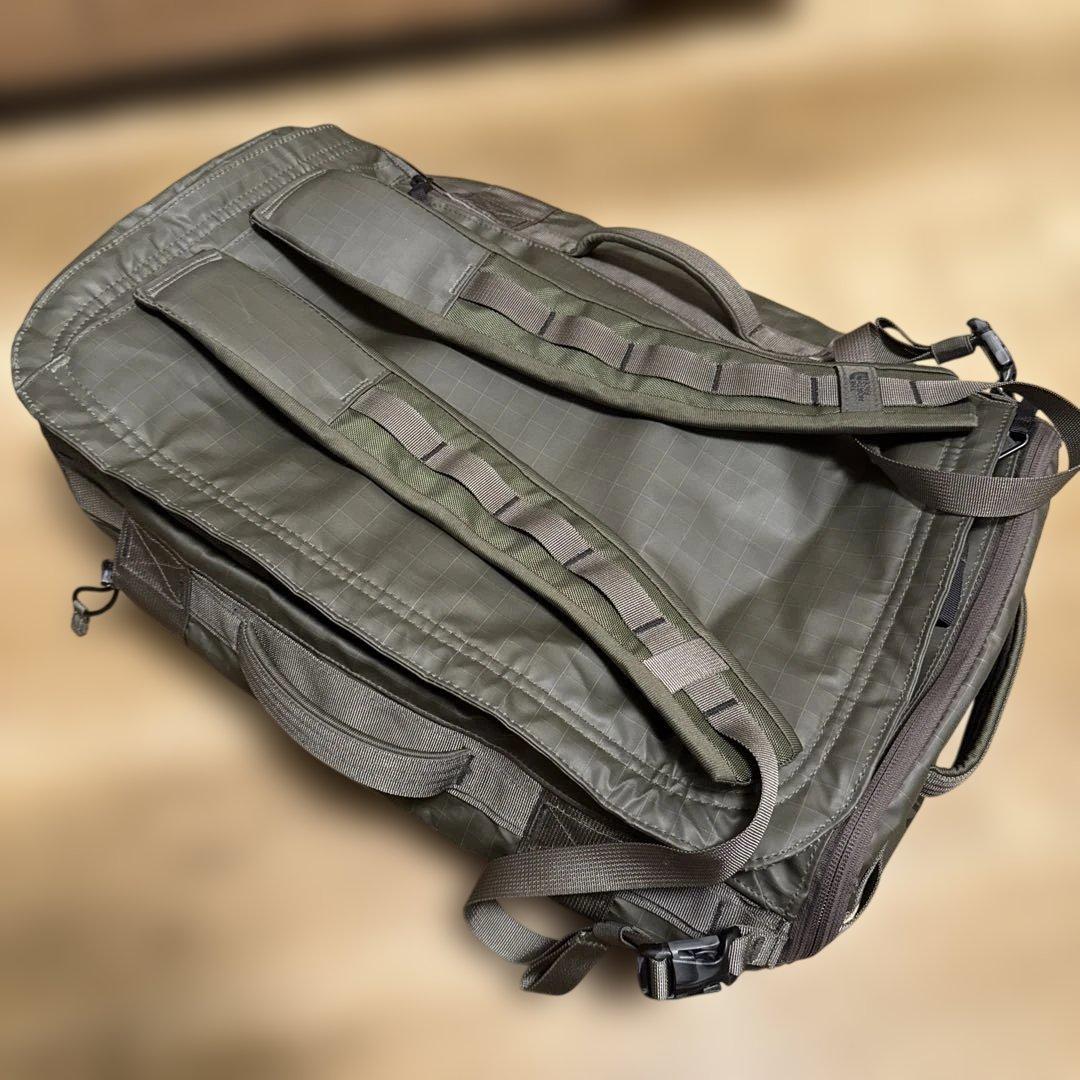 旅行かばん・小分けバッグ the north face base camp voyager 32l