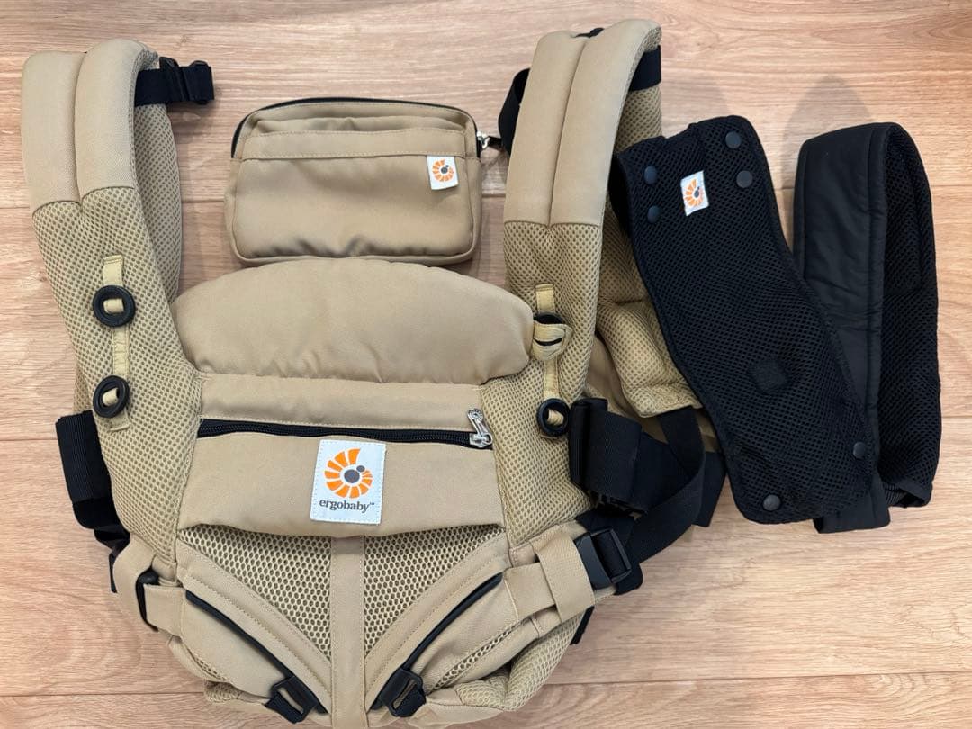 【美品】ERGOBABY OMNI 360 抱っこ紐 デザート　よだれカバー付き
