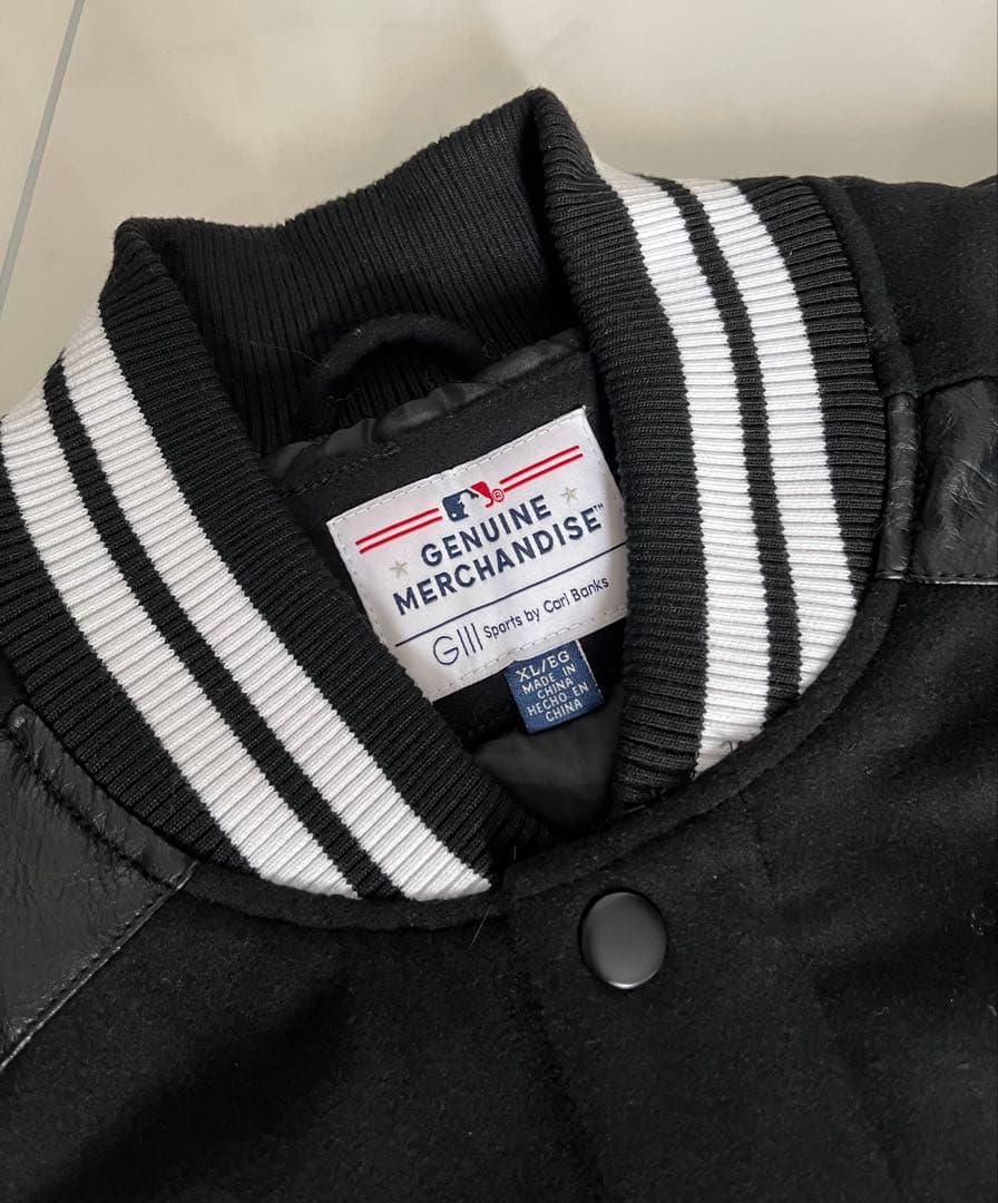 美品★公式Genuine Merchandise スタジャン XL ブラック 黒