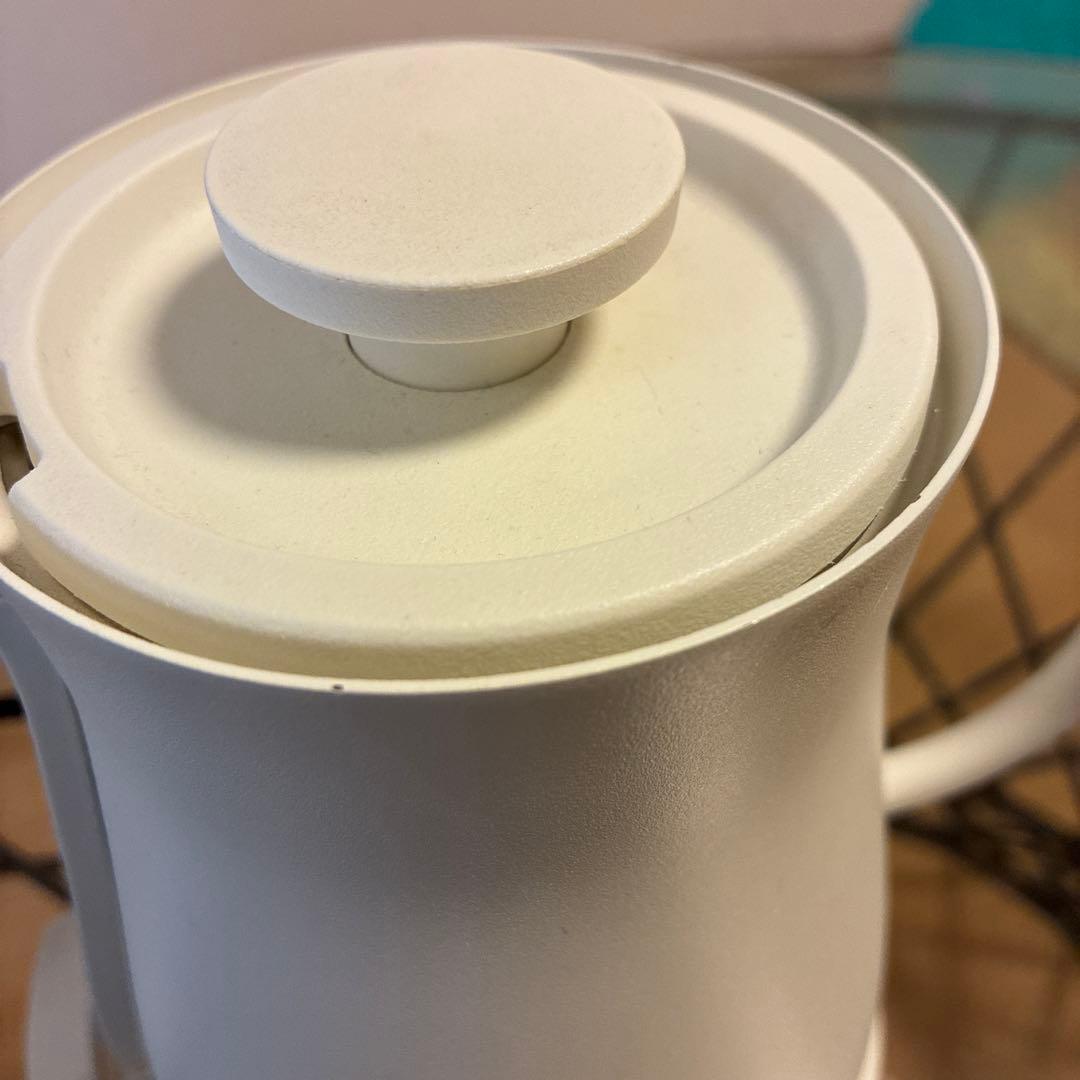 バルミューダ 電気ケトル BALMUDA The Pot