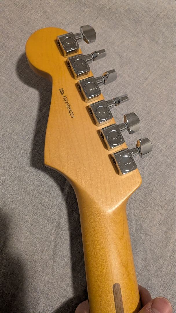 Fender AmericanProfessional II ストラトキャスター