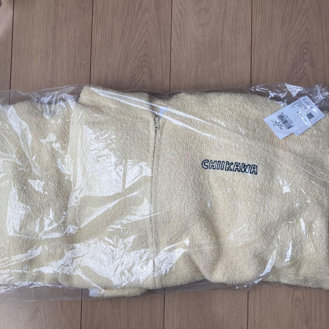 新品 ローリーズファーム ちいかわモコモコＳＥＴＵＰ　ルームウエア パジャマ ②