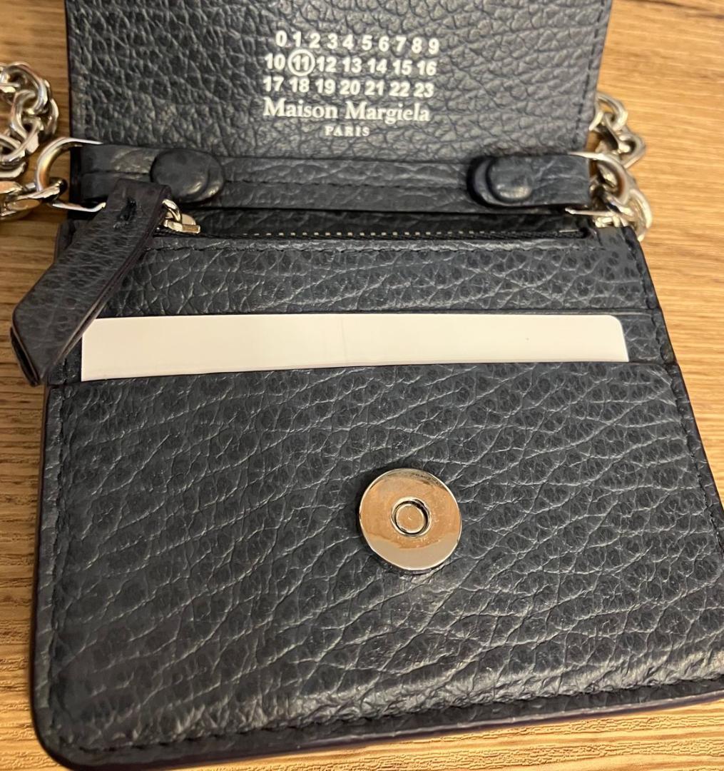 【新品】メゾン マルジェラ チェーンウォレット ブルーグレー 二つ折り財布
