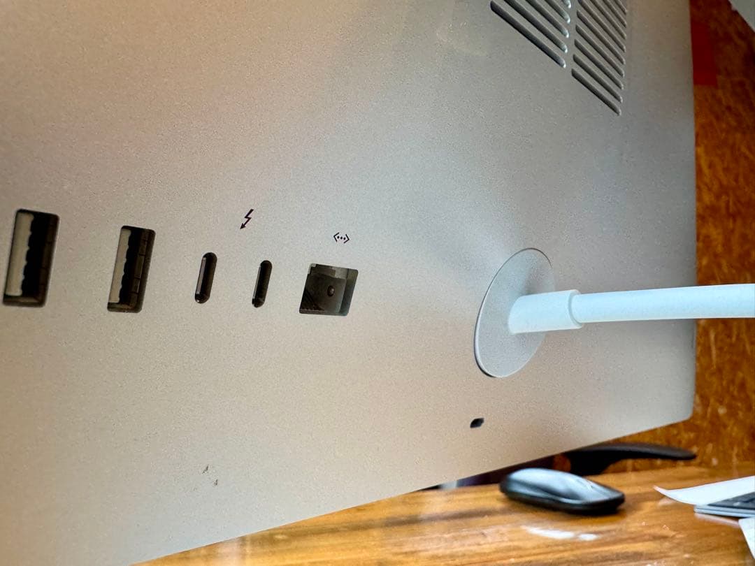 AppleiMac 2017 21.5-inch キーボード・マウス　作動確認済