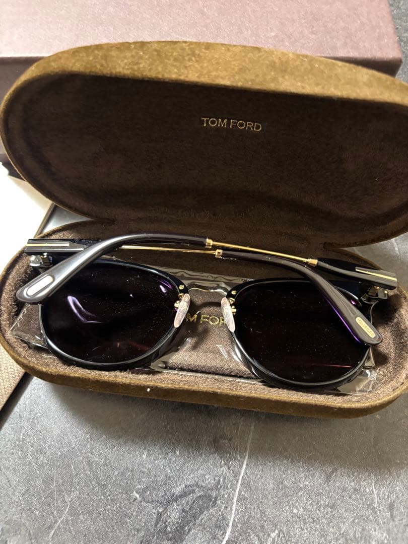 TOMFORD サングラス