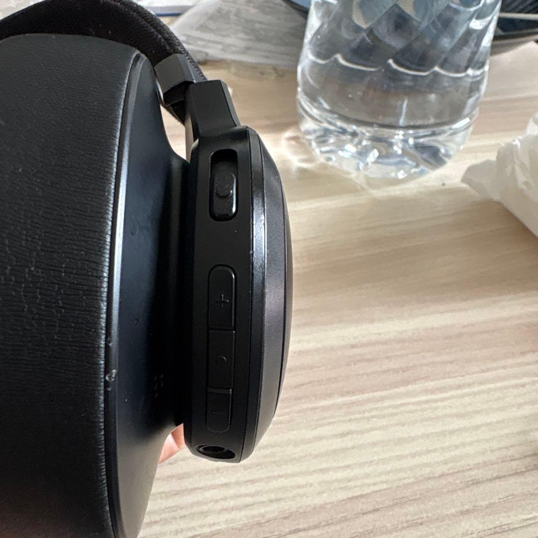 ヘッドホン JBL LIVE 770 NC