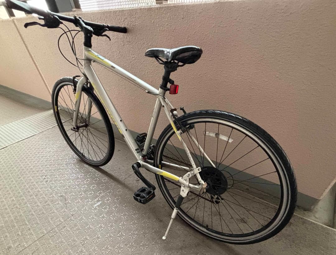 Specialized SIRRUS　クロスバイク　引取り限定：さいたま市北区