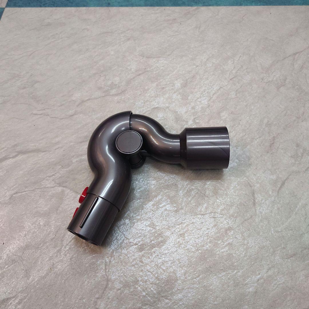 Dyson V8 スティッククリーナー（ジャンク品）