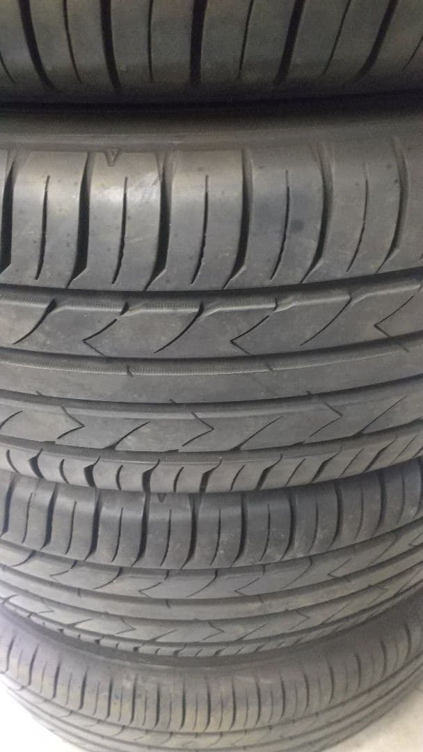 205/60R16 トーヨー 2022年製 溝多 4本 タイヤ
