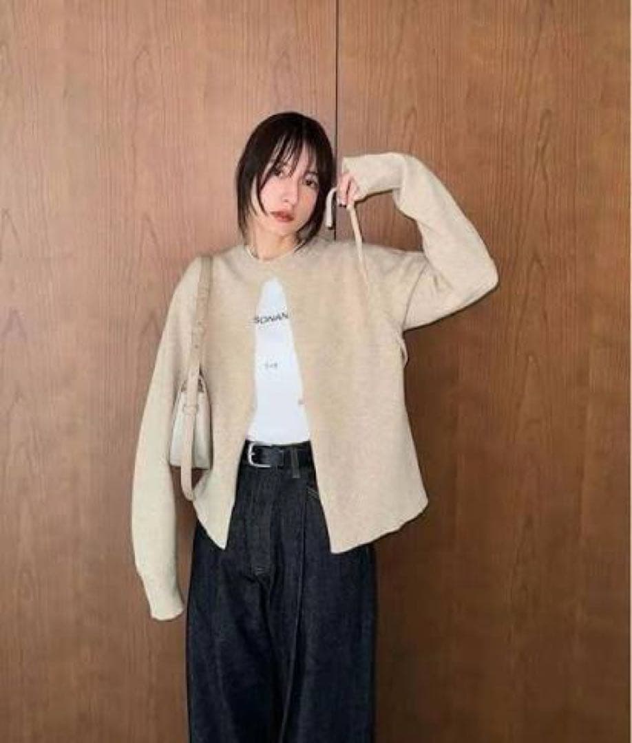 CLANE×広瀬すず FACE CENTER SLIT KNIT TOPS