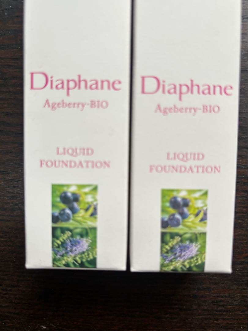 Diaphane Ageberry-リキッドファンデーション他まとめて3点