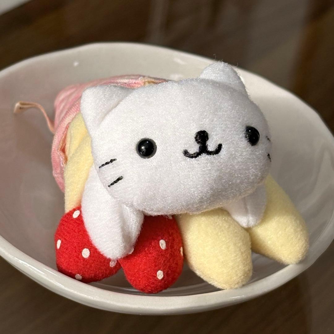 【希少】にゃんにゃんにゃんこ クレープ マスコット ぬいぐるみ カバヤ食玩