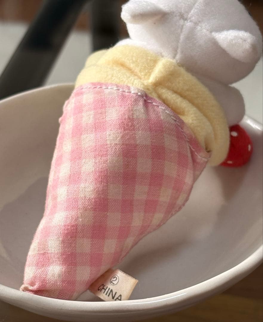 【希少】にゃんにゃんにゃんこ クレープ マスコット ぬいぐるみ カバヤ食玩