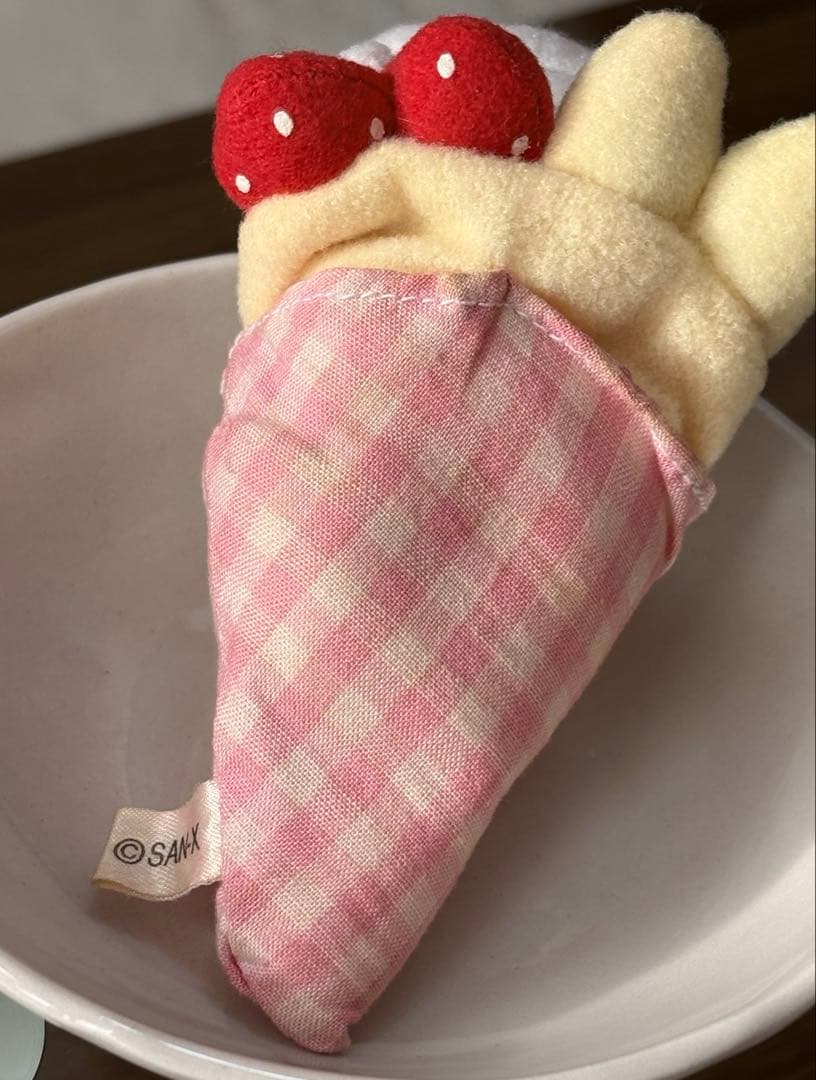 【希少】にゃんにゃんにゃんこ クレープ マスコット ぬいぐるみ カバヤ食玩