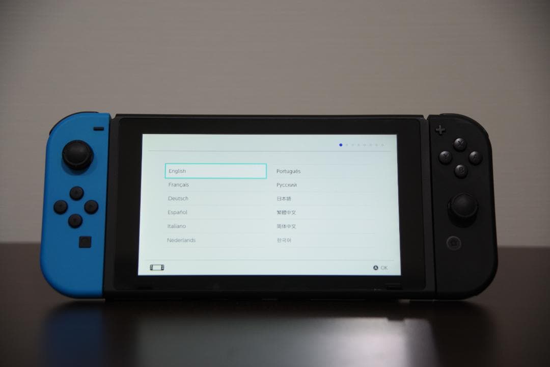 Nintendo Switch (右Joy-Con故障)