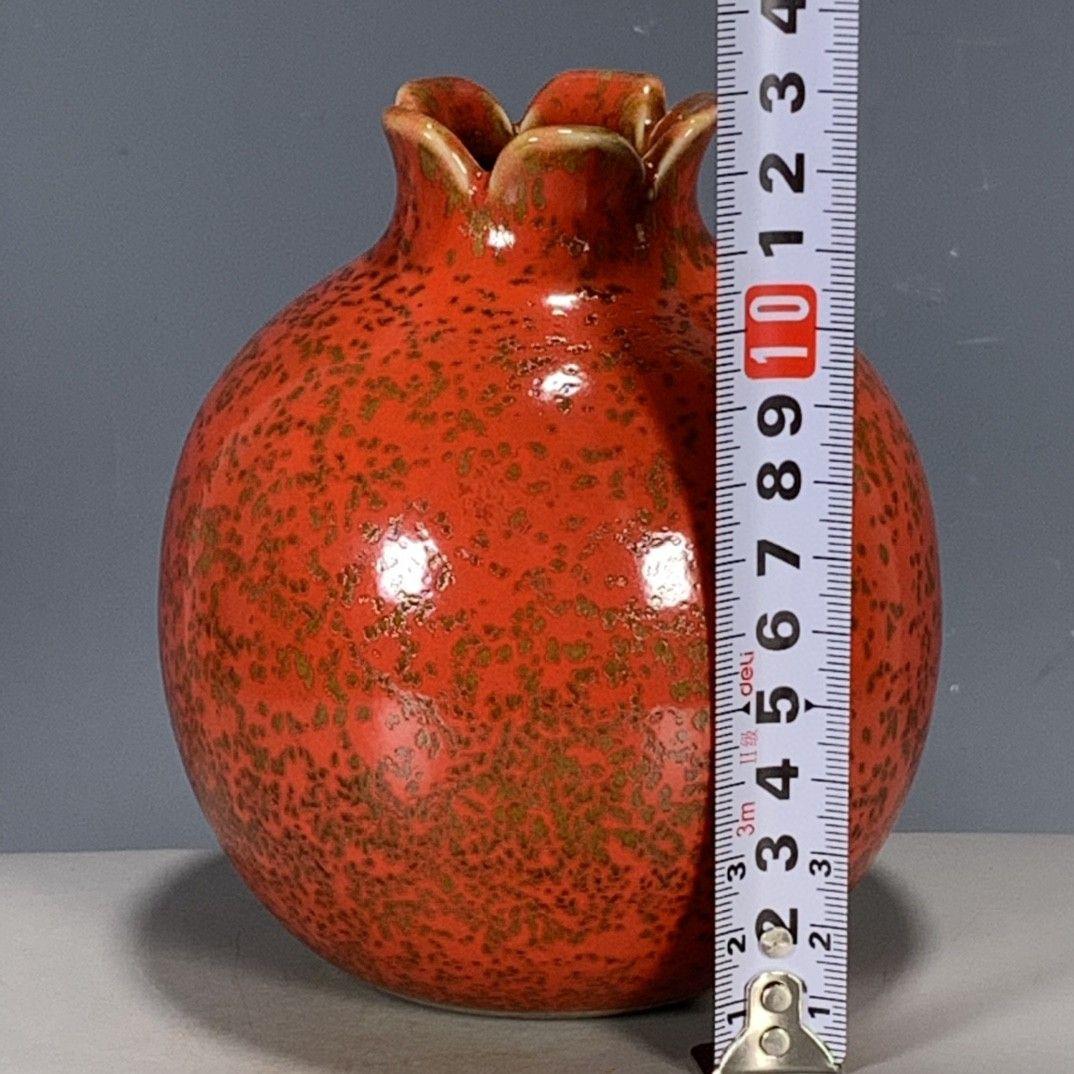 清雍正霽紅釉石榴花瓶  景徳鎮 陶磁器 装飾品 現代工芸品美術品 置物