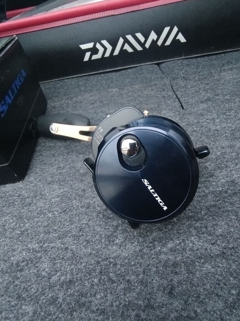DAIWA SALTIGA 15H 両軸リール