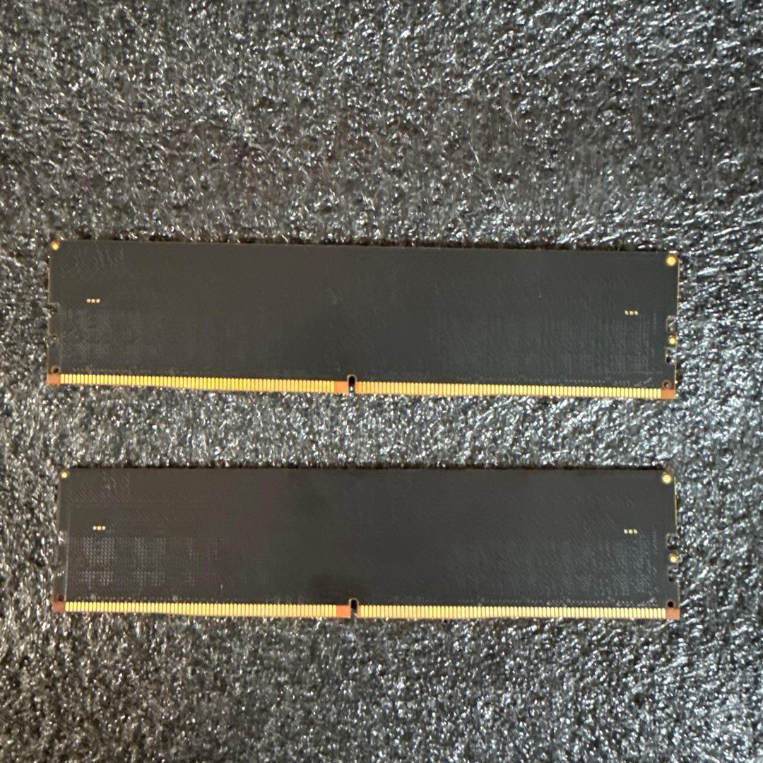 メモリーcrucial DDR5 16GB x2 4800 CL40