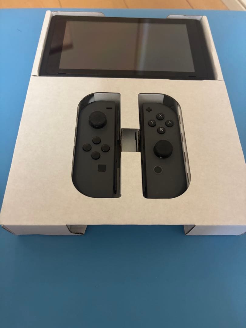 Nintendo Switch 本体（グレー）セット／ほぼ未使用美品