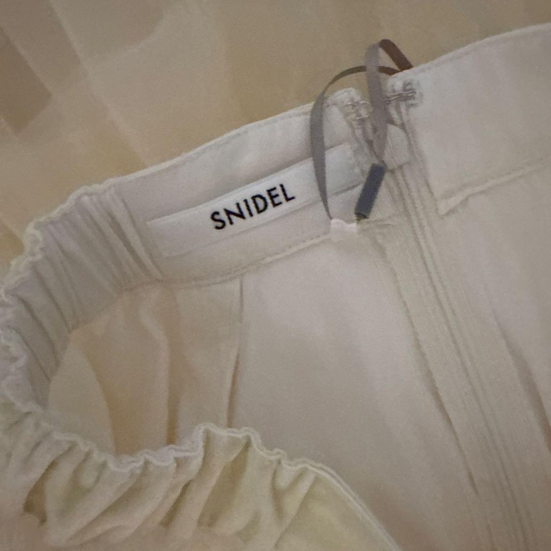 SNIDEL（スナイデル）　チュールボリュームスカート