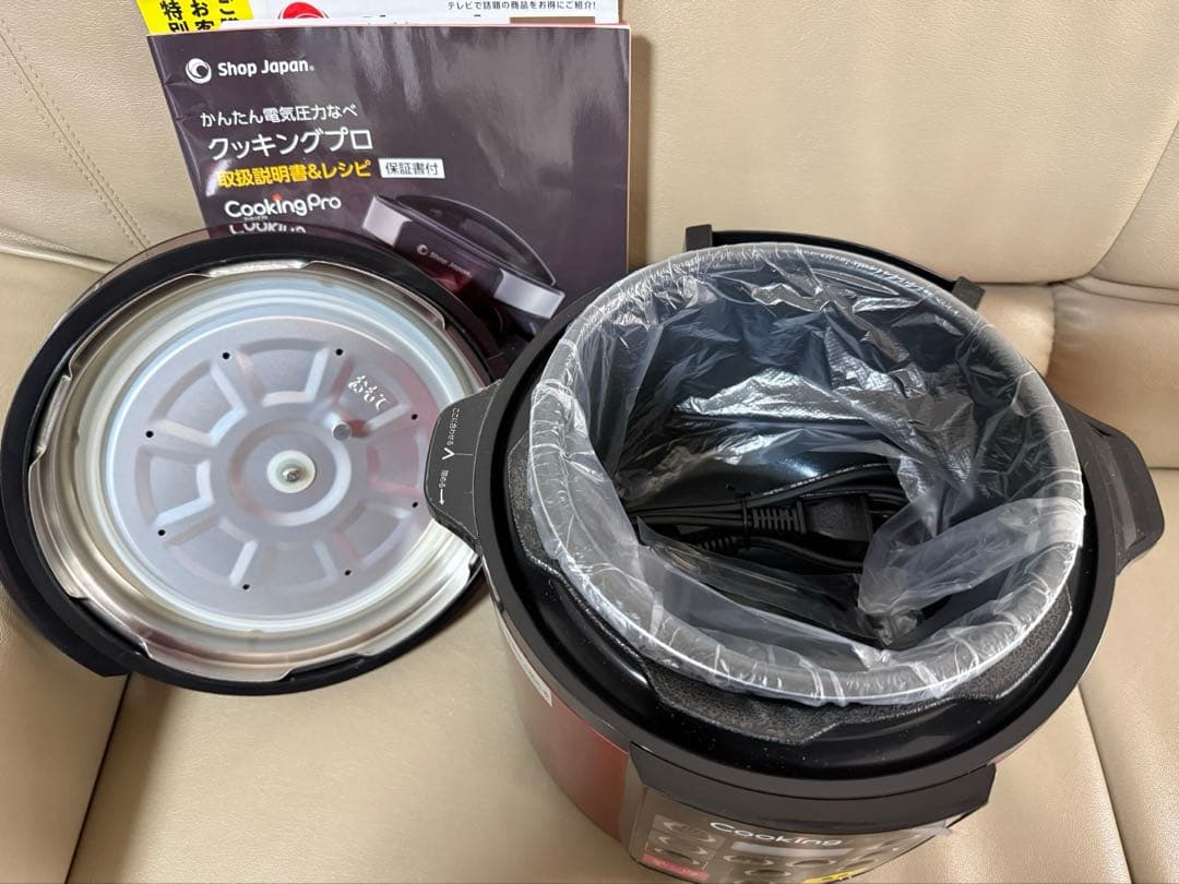 値下げ！【新品・未使用】CookingPro 電気圧力鍋 レッド