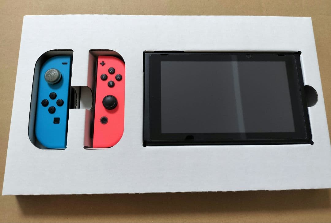 Nintendo Switch 本体 液晶保護フィルム付き