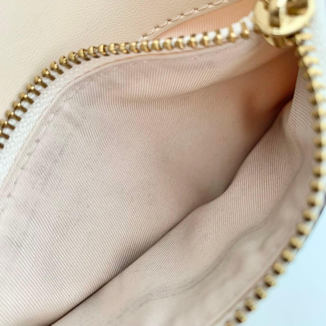【TORY BURCH】トリーバーチ　二つ折り財布　ダイヤモンドキルト　ホワイト