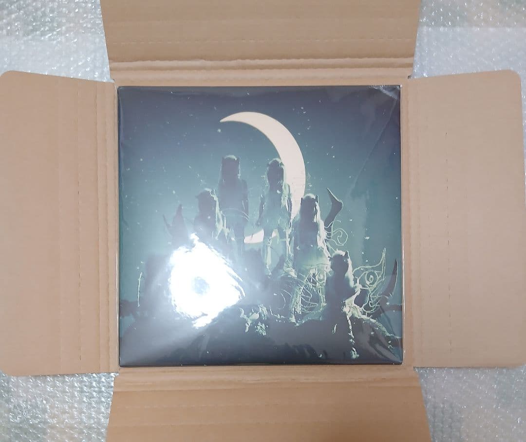ゆ*ん様 XG AWE VINYL レコード US ver 開封済み トレカのみ