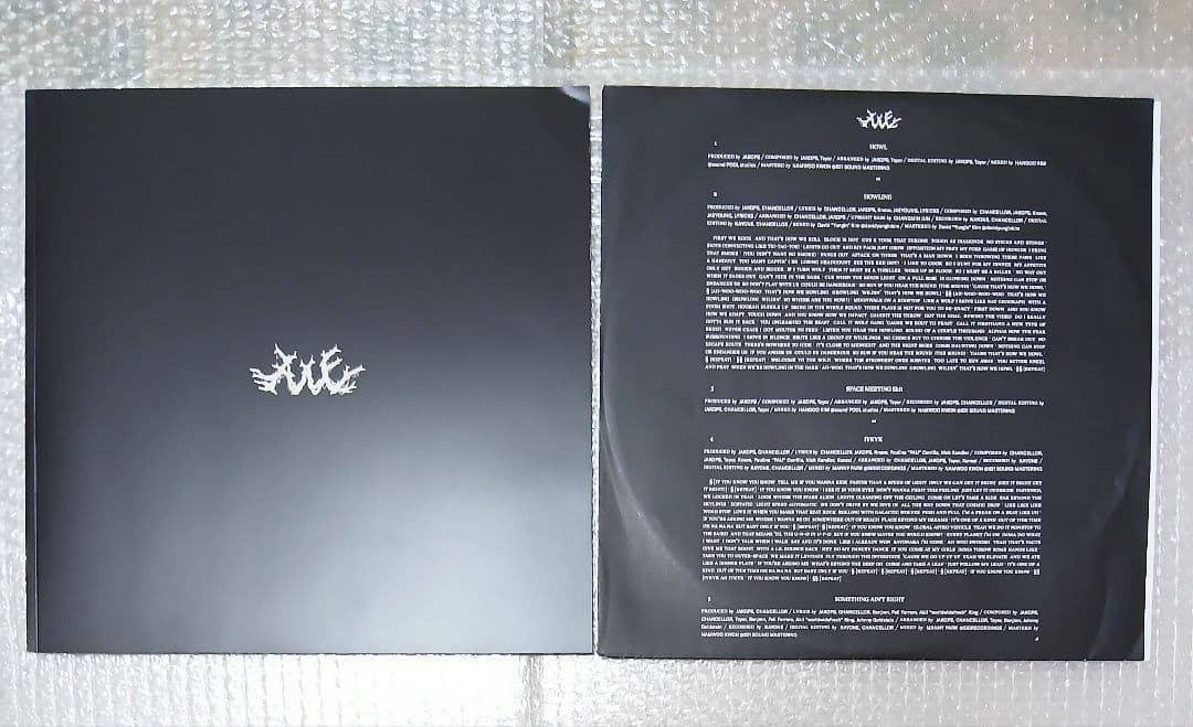 ゆ*ん様 XG AWE VINYL レコード US ver 開封済み トレカのみ