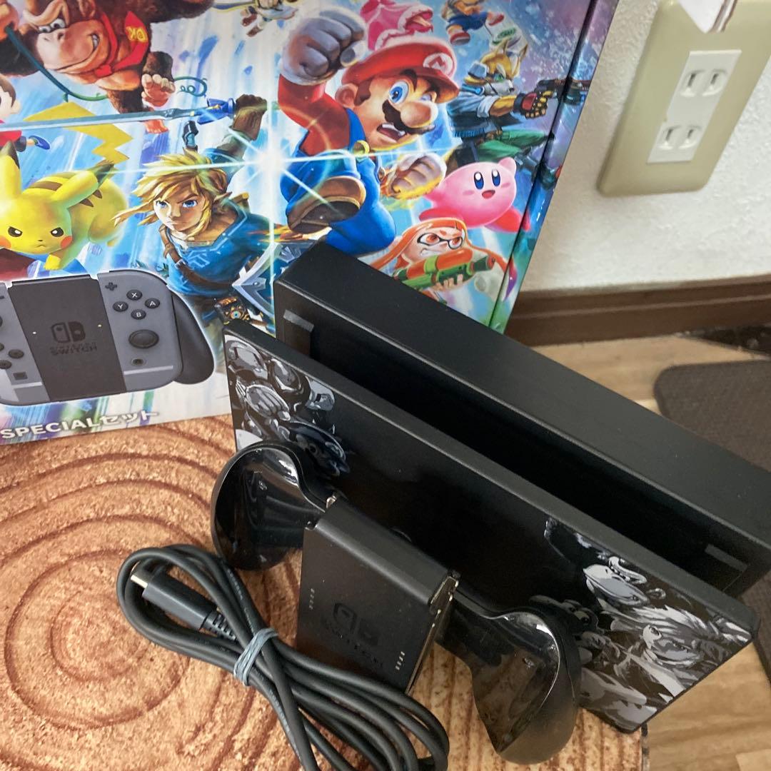 Nintendo Switch ニンテンドースイッチ本体　スマブラモデル