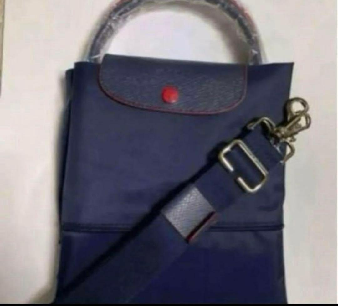 ロンシャン大容量 ネイビー 新品