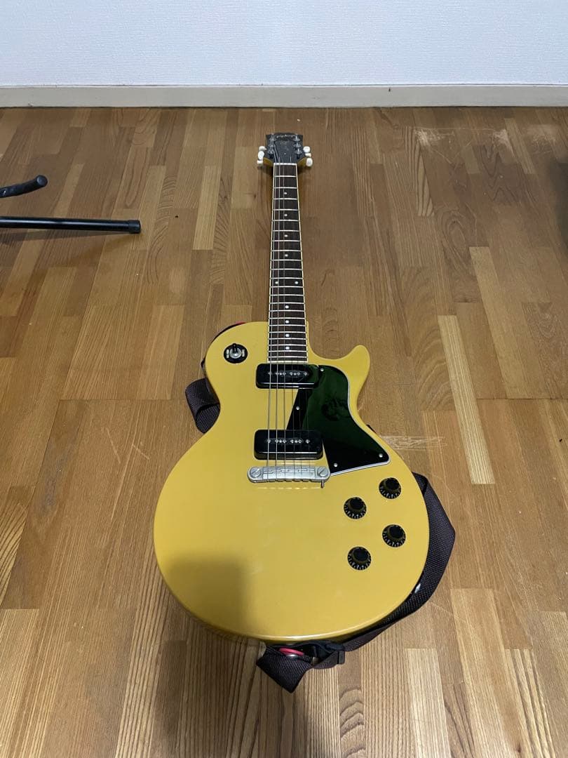 epiphone レスポールスペシャル　tv yellow