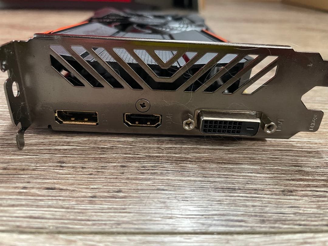GIGABYTE GTX1050Ti グラフィックボード