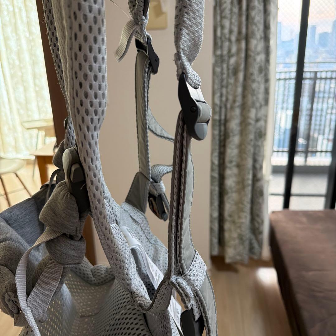 BABYBJÖRN 抱っこ紐 グレー メッシュ