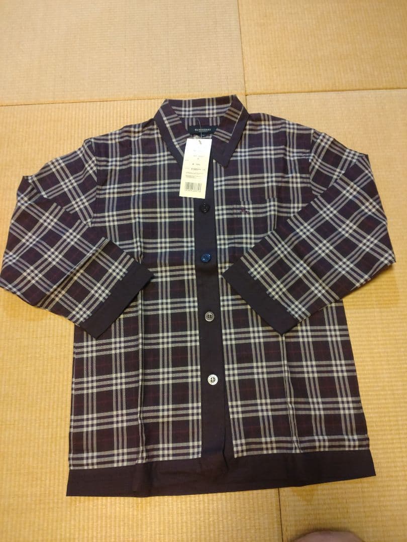 ✨新品未使用/タグ付/バーバリー/セットアップ　パジャマ/長袖 長ズボン
