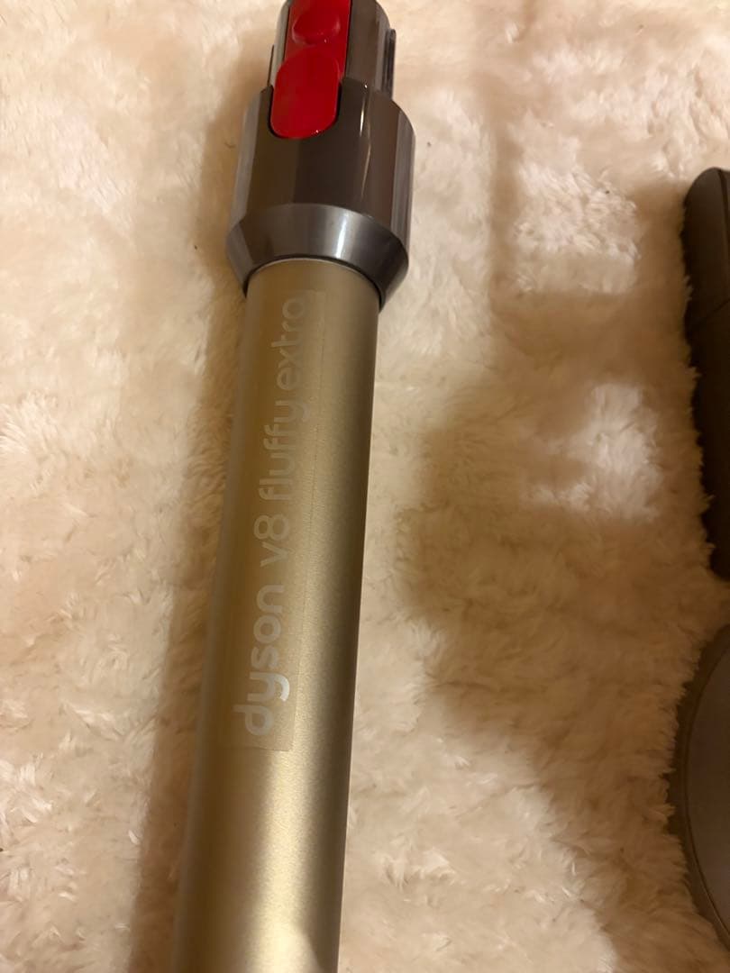 m*r様 【ジャンク品】dyson v8 fluffy extra スティックク