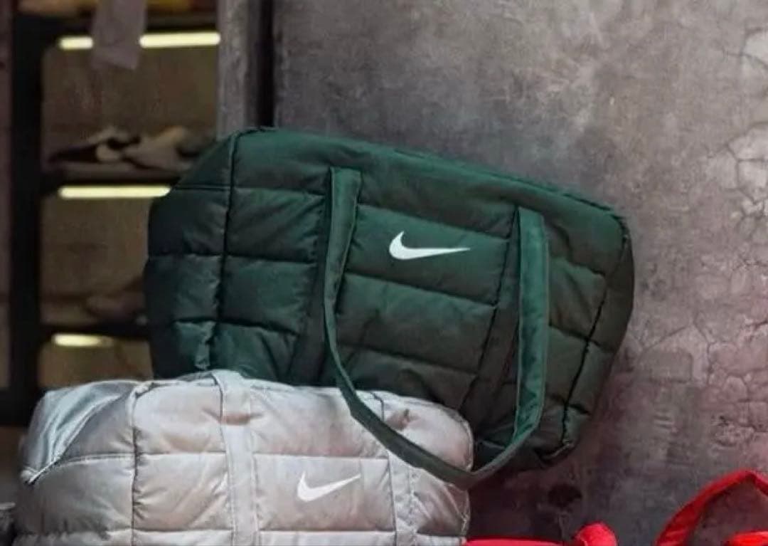 ナイキ⭐︎非売品ボストンバッグ⭐︎未使用未開封新品⭐︎グリーン