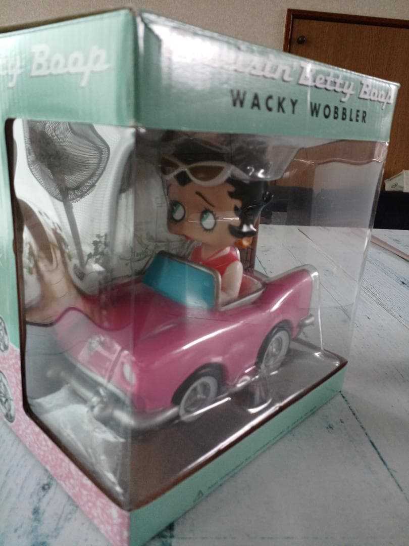 アメコミ Cruisin' Betty Boop Wacky Wobbler