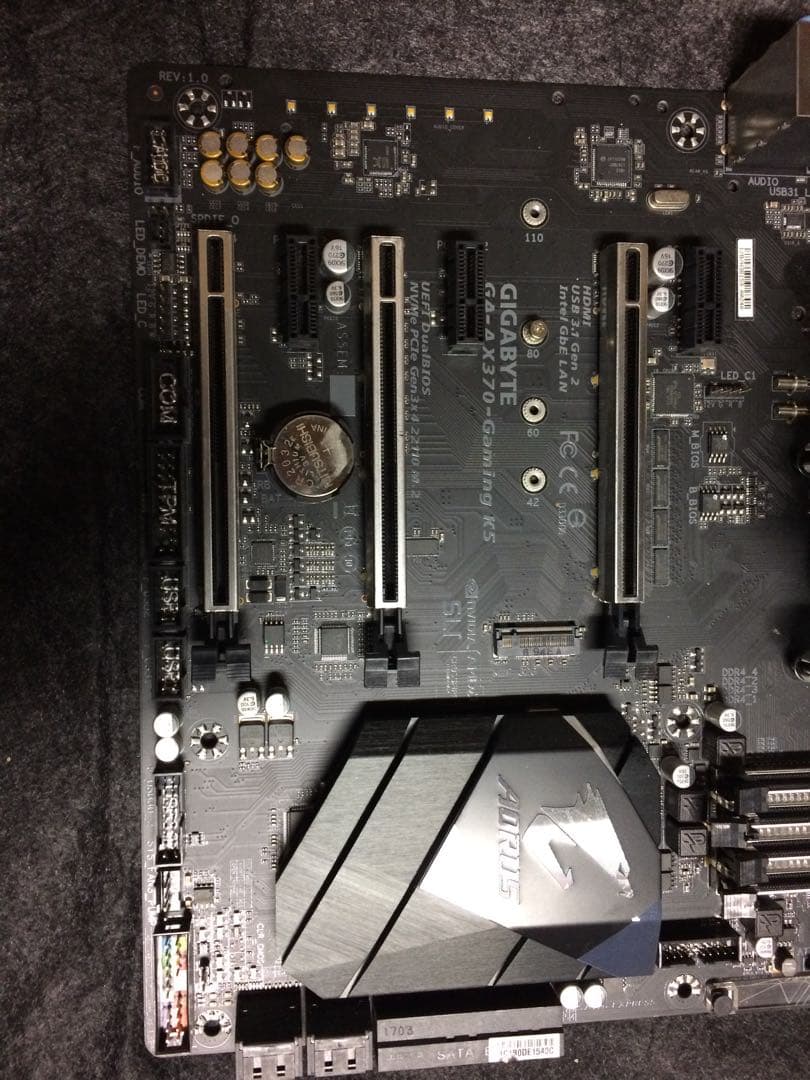 マザーボードとCPUセット